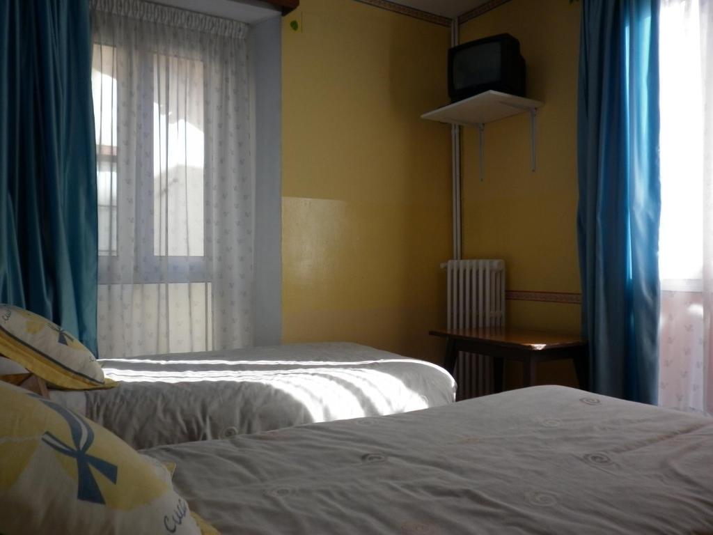 Fonda Cerdanya Hotel Puigcerdà Zewnętrze zdjęcie